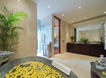 Villa Eshara III, Master Bathroom
